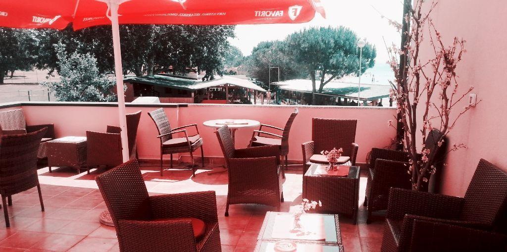 Hotel Koral ميدولين المظهر الخارجي الصورة