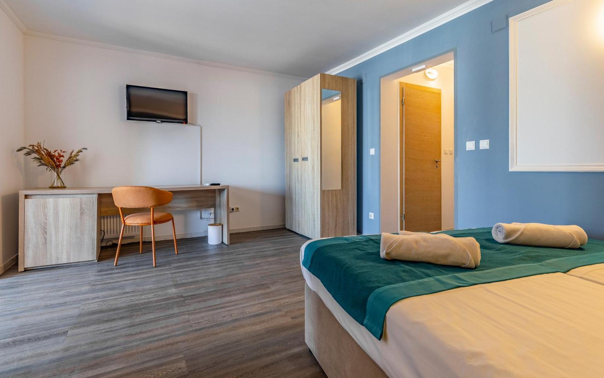 Hotel Koral ميدولين المظهر الخارجي الصورة