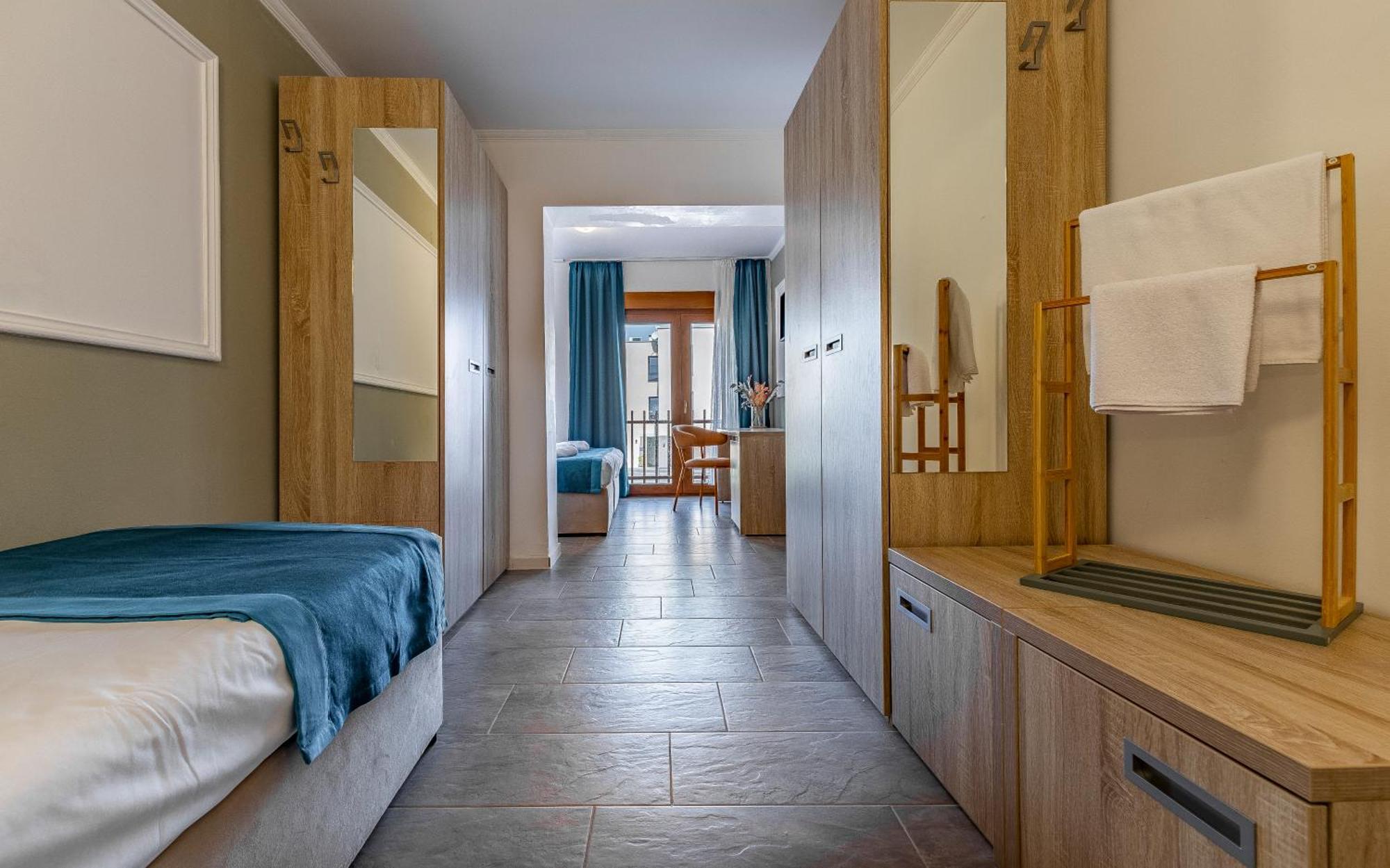 Hotel Koral ميدولين المظهر الخارجي الصورة