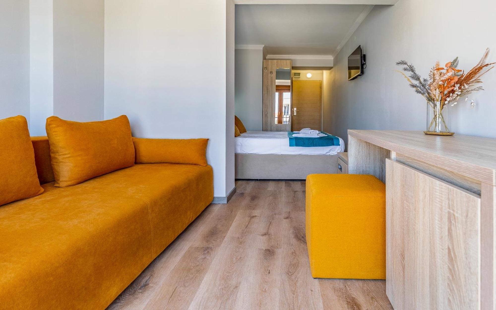 Hotel Koral ميدولين المظهر الخارجي الصورة